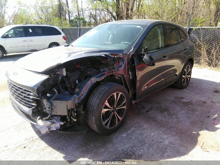 2021 FORD ESCAPE SE - 1FMCU0G67MUA17674