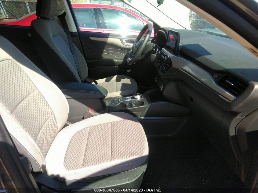 2021 FORD ESCAPE SE - 1FMCU0G67MUA17674
