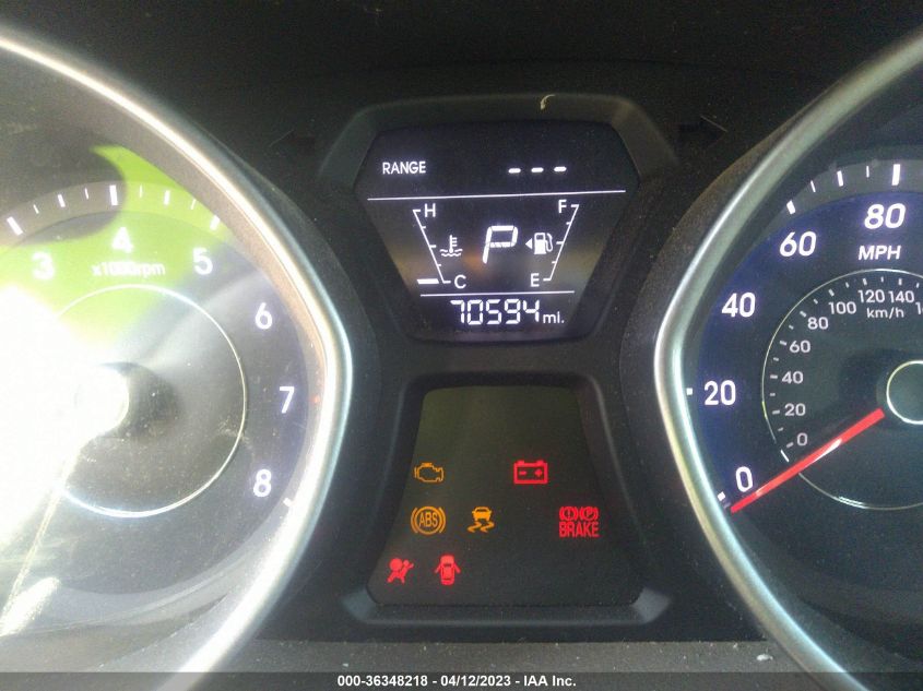 2015 HYUNDAI ELANTRA SE - 5NPDH4AE4FH625542