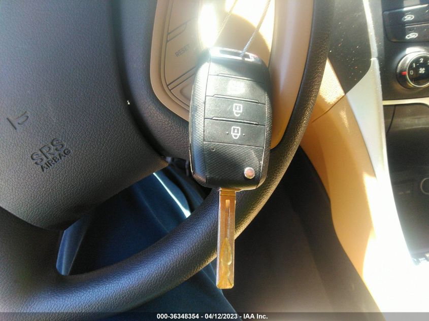 2014 HYUNDAI SONATA GLS - 5NPEB4AC8EH825813