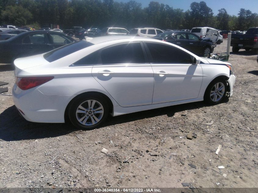 2014 HYUNDAI SONATA GLS - 5NPEB4AC8EH825813