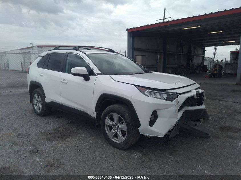 2020 TOYOTA RAV4 XLE - 2T3W1RFV1LC060448
