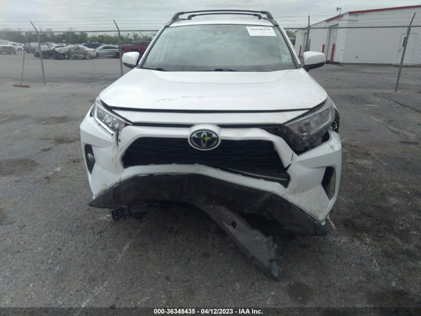 2020 TOYOTA RAV4 XLE - 2T3W1RFV1LC060448