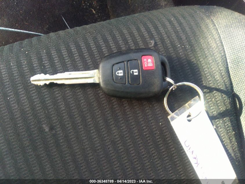 2015 TOYOTA RAV4 LE - JTMBFREV4FD144412