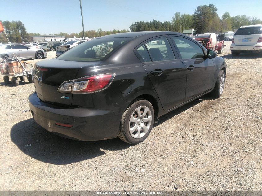 2013 MAZDA MAZDA3 I SPORT - JM1BL1U77D1846090