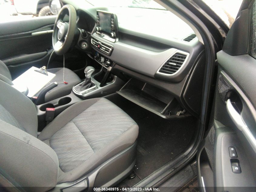 2021 KIA SELTOS LX - KNDEPCAA4M7157778