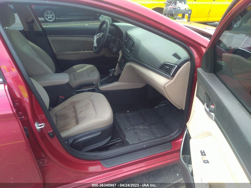 VIN 5NPD84LF9HH193894 2017 HYUNDAI ELANTRA SE