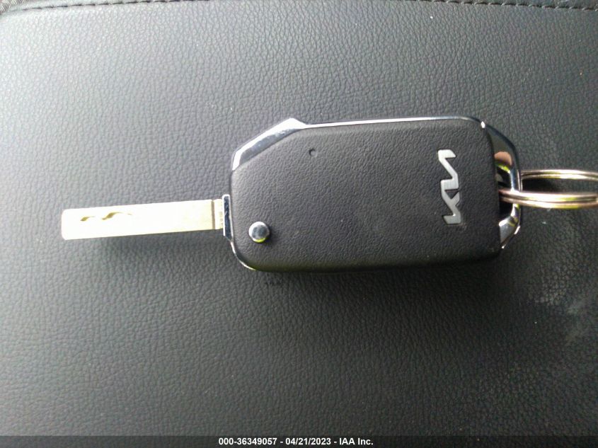 2023 KIA SOUL LX - KNDJ23AU2P7862669