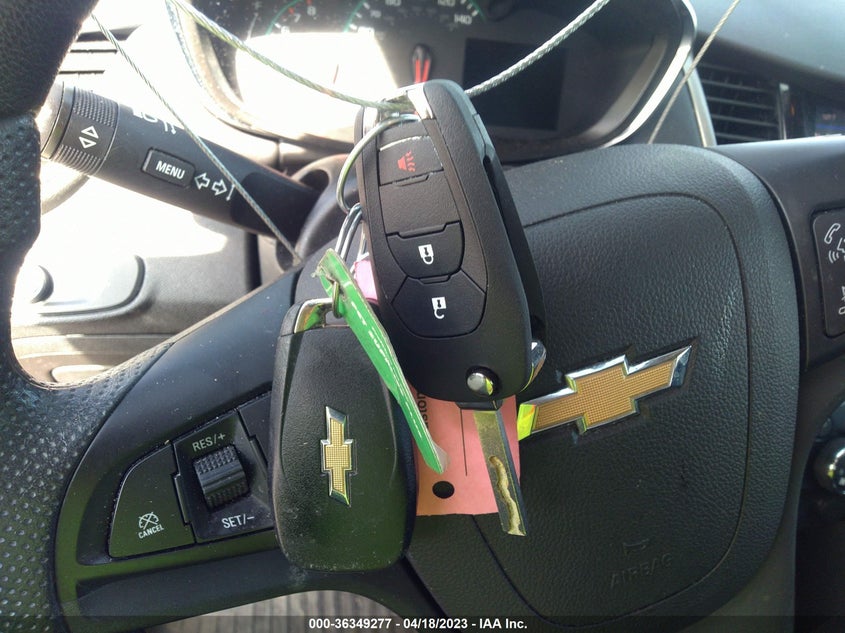 VIN 3GNCJKSB3LL116828 2020 CHEVROLET TRAX LS