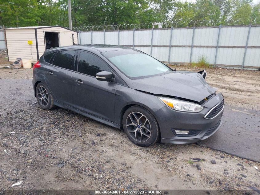 2016 FORD FOCUS SE - 1FADP3K27GL313560