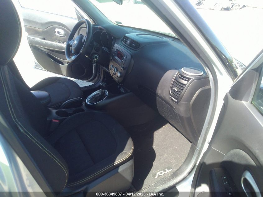 2015 KIA SOUL + - KNDJP3A57F7797956
