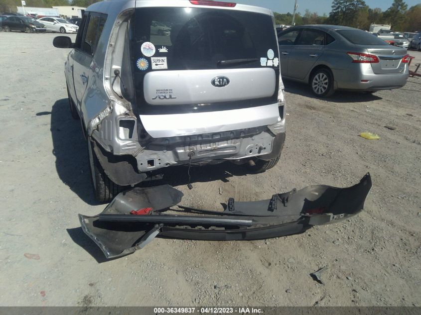 2015 KIA SOUL + - KNDJP3A57F7797956