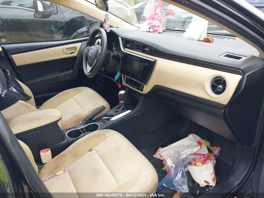 VIN 2T1BURHE8HC884529 2017 TOYOTA COROLLA LE