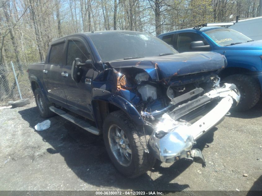 2015 TOYOTA TUNDRA 4WD TRUCK PLATINUM/1794 - 5TFAW5F17FX475015