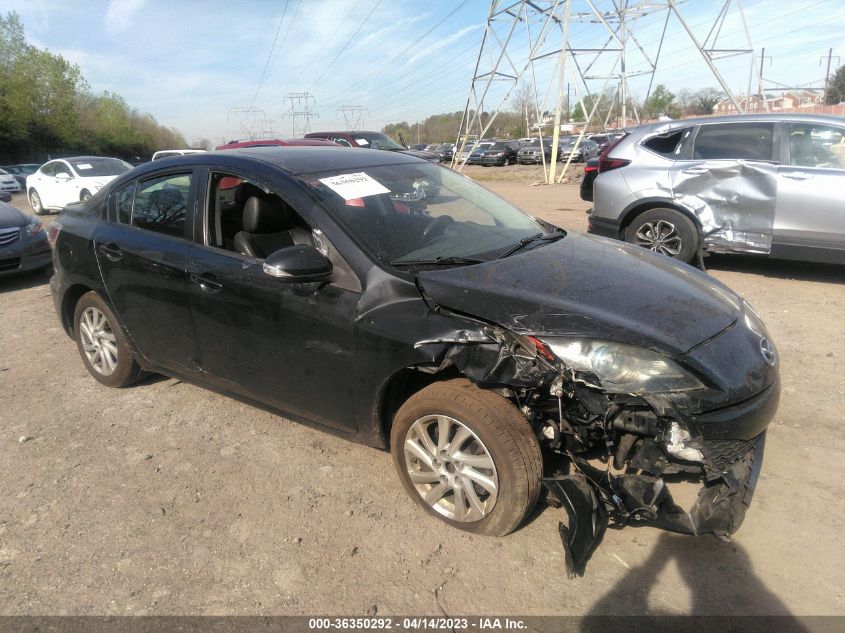 2013 MAZDA MAZDA3 I GRAND TOURING - JM1BL1WP1D1740716