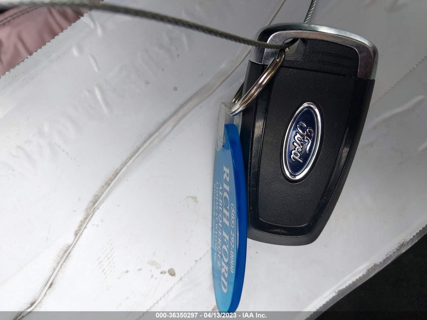 VIN 3FA6P0HD1JR256944 2018 FORD FUSION SE