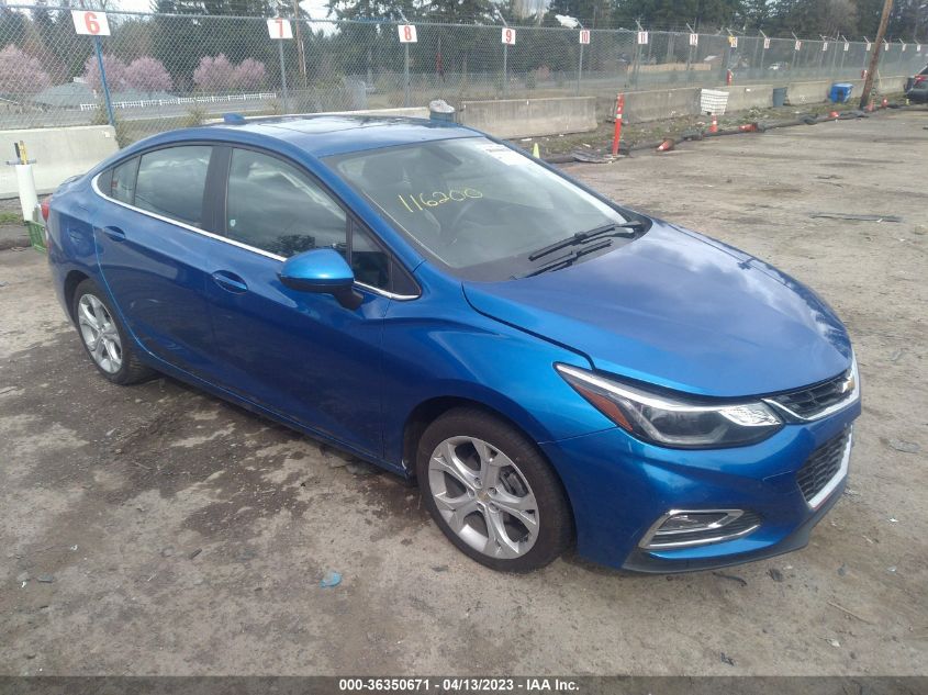 2018 CHEVROLET CRUZE LT - 1G1BE5SM8J7156022