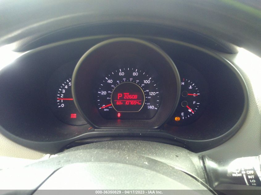 2015 KIA SOUL BASE - KNDJN2A29F7762583