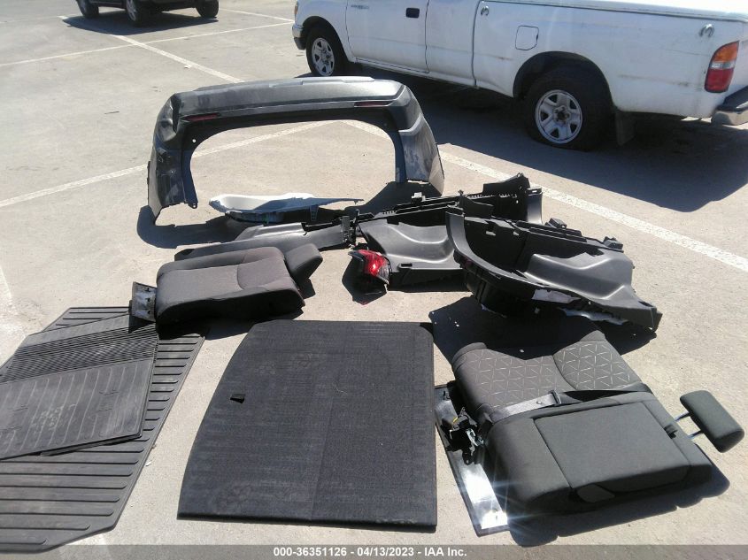 2019 TOYOTA RAV4 XLE - 2T3P1RFV3KW059514