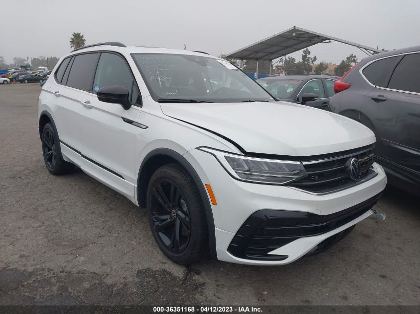 2023 VOLKSWAGEN TIGUAN SE R-LINE BLACK - 3VVCB7AX7PM003207