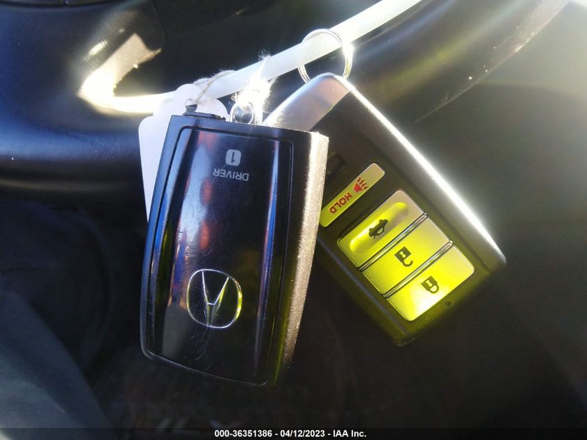 2016 ACURA ILX W/PREMIUM - 19UDE2F84GA010600