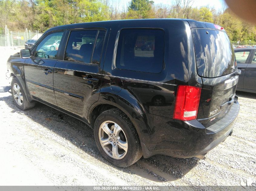 2015 HONDA PILOT EX-L - 5FNYF4H73FB005911