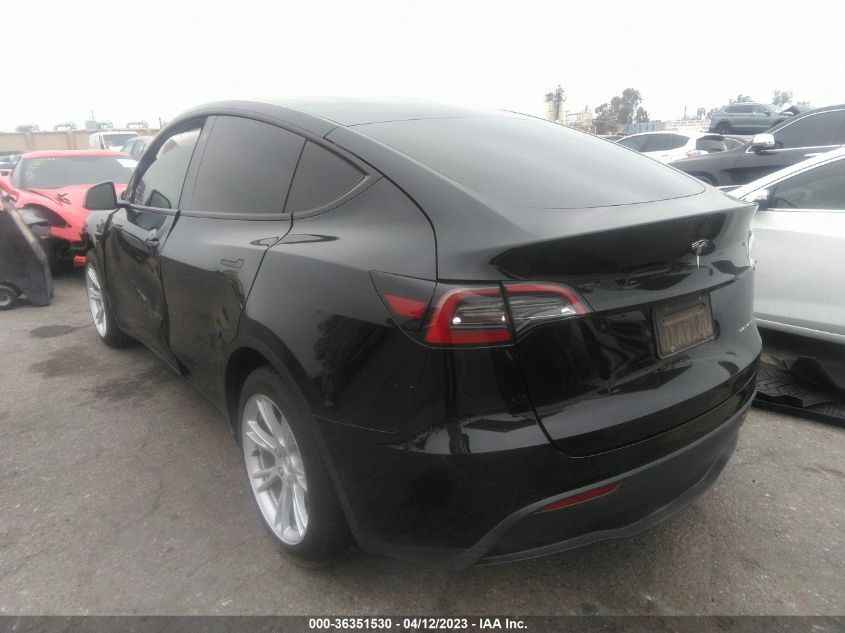 2021 TESLA MODEL Y LONG RANGE - 5YJYGDEE4MF215320