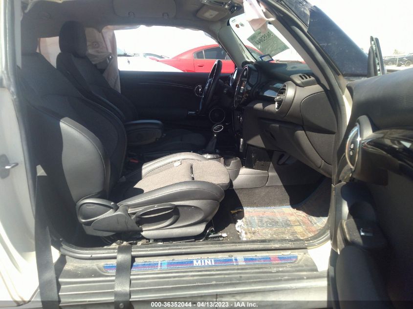 2015 MINI COOPER HARDTOP S - WMWXP7C52F2A33718