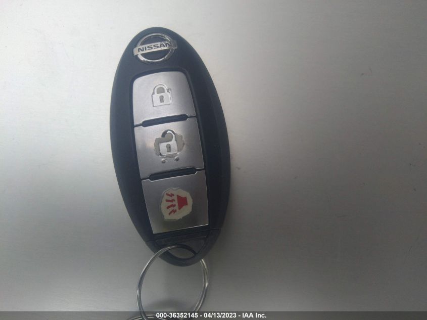 2016 NISSAN ROGUE SV - KNMAT2MT5GP684556