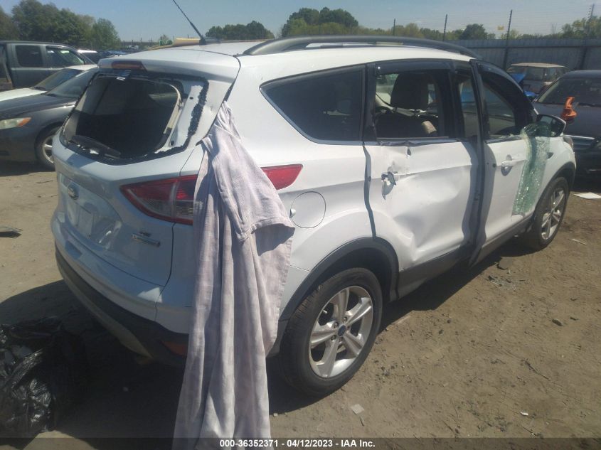 2016 FORD ESCAPE SE - 1FMCU0GX1GUC05829