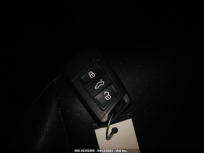 VIN 3VWE57BU2KM098624 2019 VOLKSWAGEN JETTA SEL