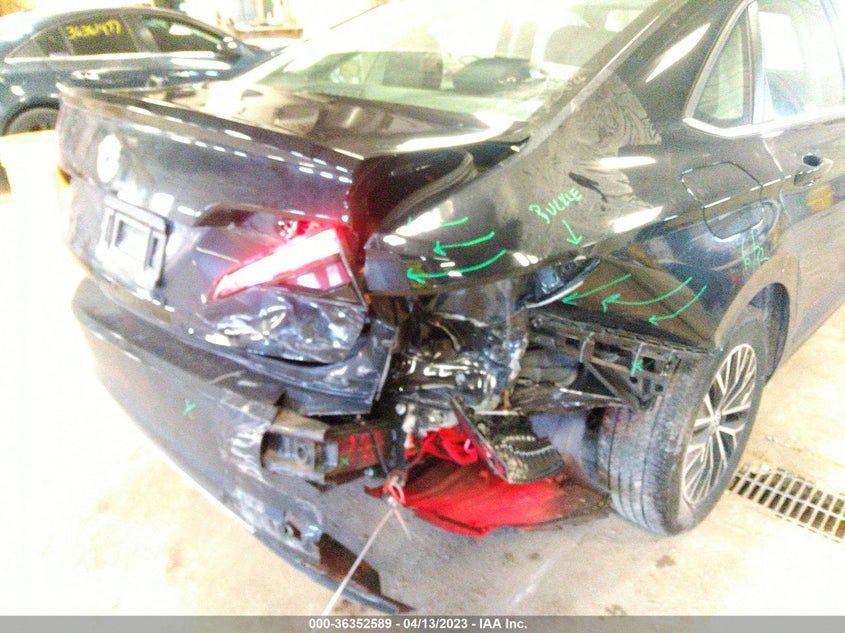 VIN 3VWE57BU2KM098624 2019 VOLKSWAGEN JETTA SEL