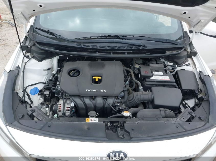 2017 KIA FORTE LX - 3KPFL4A74HE013678