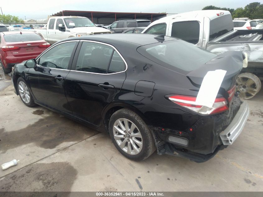 2020 TOYOTA CAMRY LE - 4T1C11AK3LU346083