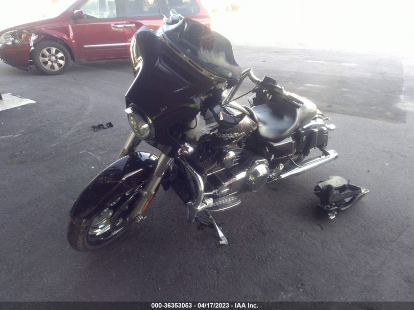 2014 HARLEY-DAVIDSON FLHXS STREET GLIDE SPECIAL - 1HD1KRM19EB682571
