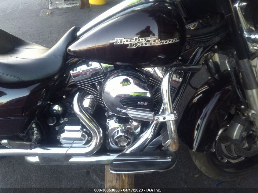 2014 HARLEY-DAVIDSON FLHXS STREET GLIDE SPECIAL - 1HD1KRM19EB682571
