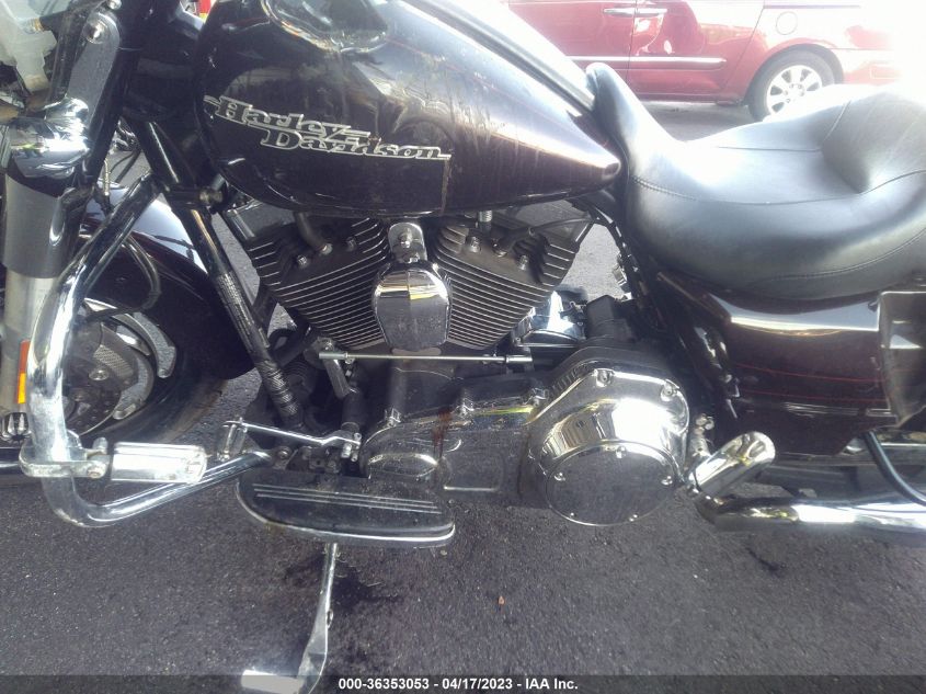 2014 HARLEY-DAVIDSON FLHXS STREET GLIDE SPECIAL - 1HD1KRM19EB682571