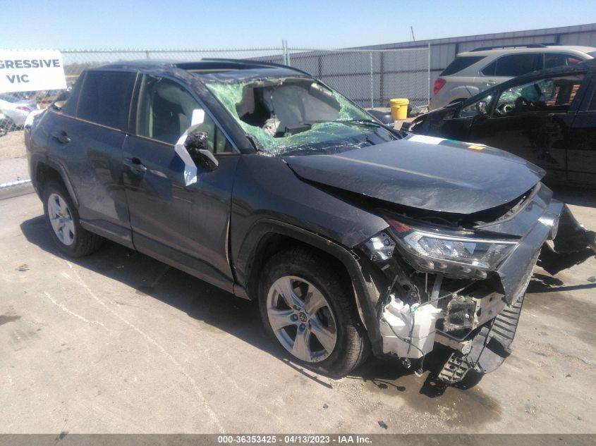 2019 TOYOTA RAV4 XLE - JTMP1RFV7KD516211