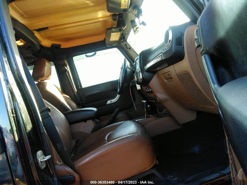 2014 JEEP WRANGLER UNLIMITED SAHARA - 1C4BJWEG0EL111068
