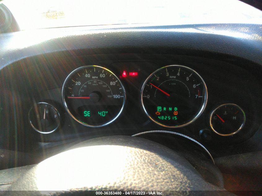 2014 JEEP WRANGLER UNLIMITED SAHARA - 1C4BJWEG0EL111068