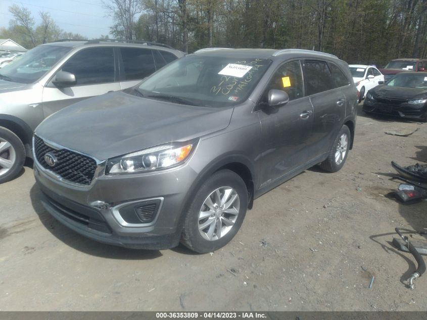 2017 KIA SORENTO LX V6 - 5XYPGDA50HG308092