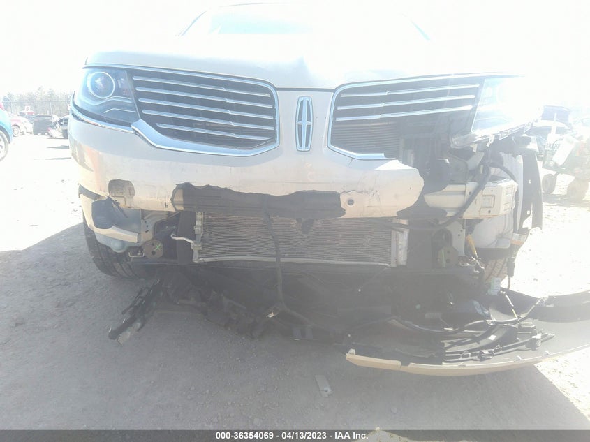 VIN 2LMPJ8KR8JBL47193 2018 LINCOLN MKX SELECT