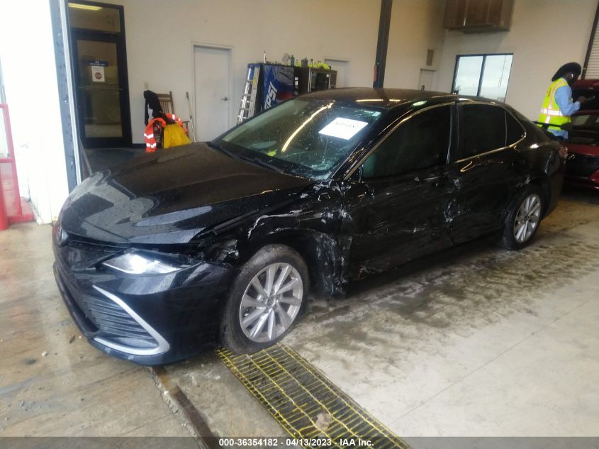 2022 TOYOTA CAMRY LE - 4T1C11AK5NU006050