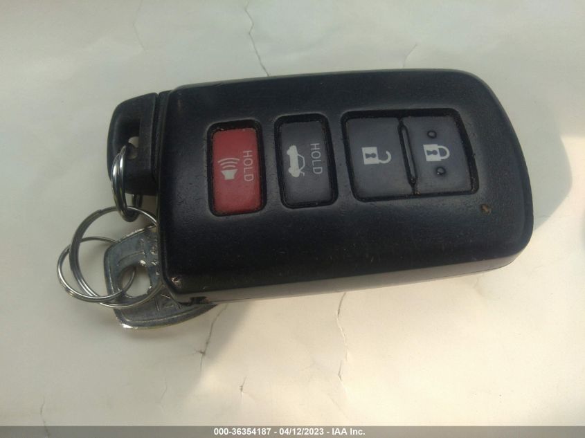 2013 TOYOTA CAMRY HYBRID LE/XLE 4T1BD1FK8DU076765