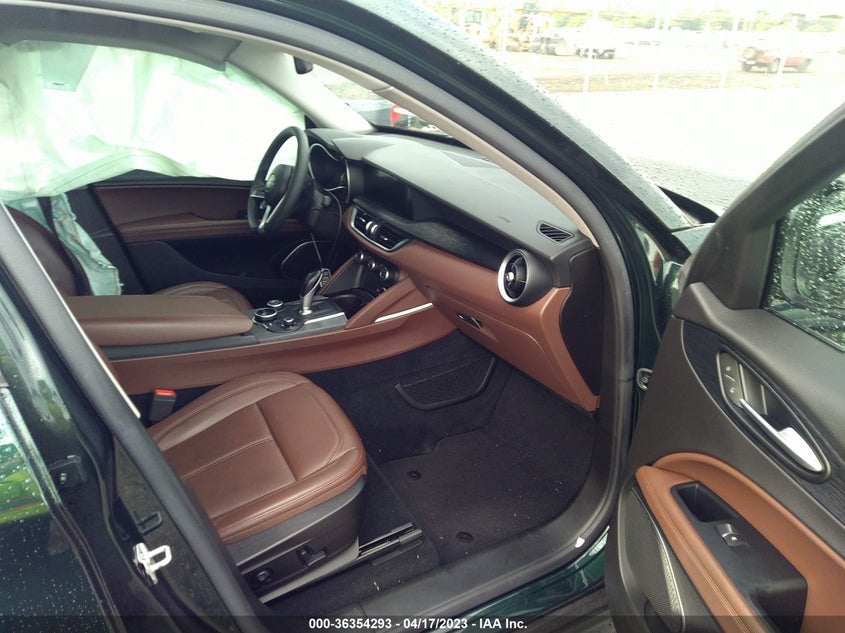 VIN ZASPAJAN6K7C70914 2019 ALFA ROMEO STELVIO
