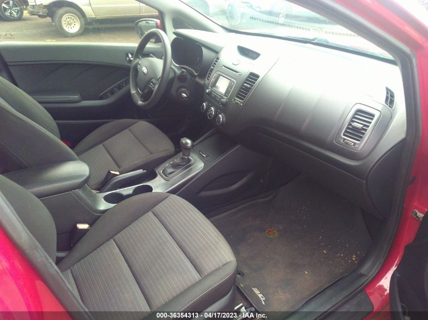 2016 KIA FORTE LX - KNAFX4A60G5613715