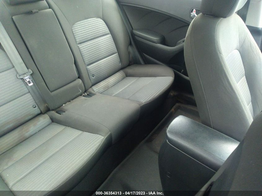2016 KIA FORTE LX - KNAFX4A60G5613715
