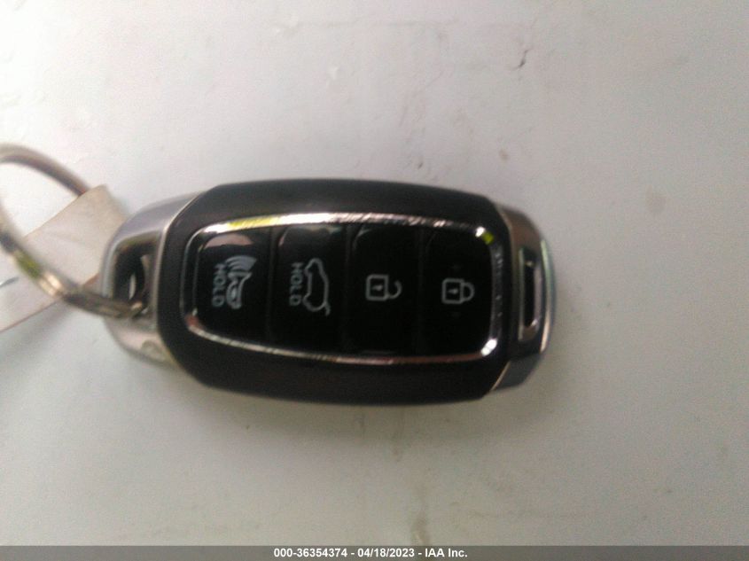 2021 HYUNDAI KONA LIMITED - KM8K33A59MU633084