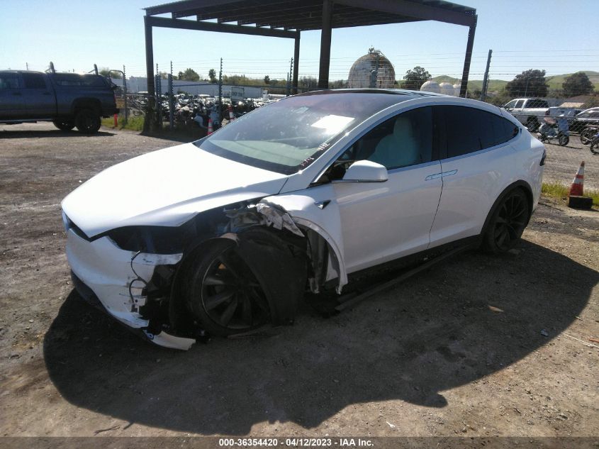 2020 TESLA MODEL X LONG RANGE - 5YJXCDE28LF303721