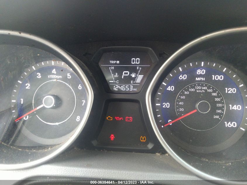 2016 HYUNDAI ELANTRA SE - 5NPDH4AE6GH693133